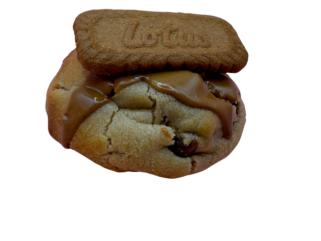 NY-Style Loaded Biscoff Cookie